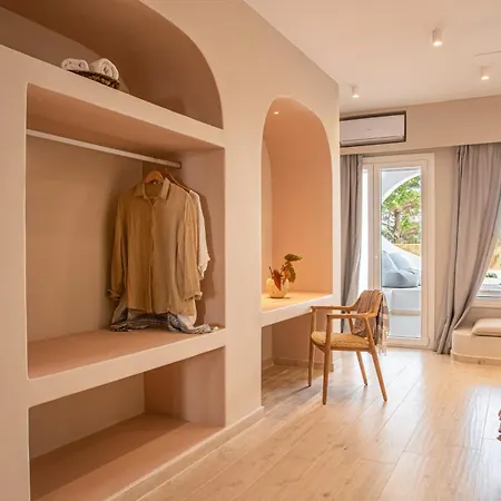 Aloni & Hotel Piso Livadi